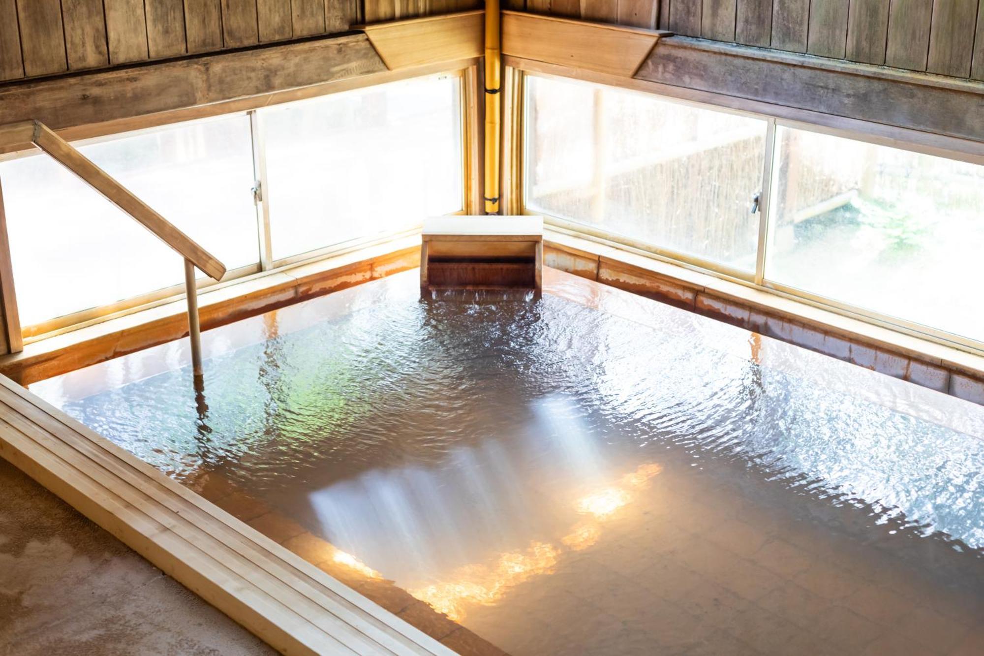 Hirayukan Takayama  Bagian luar foto