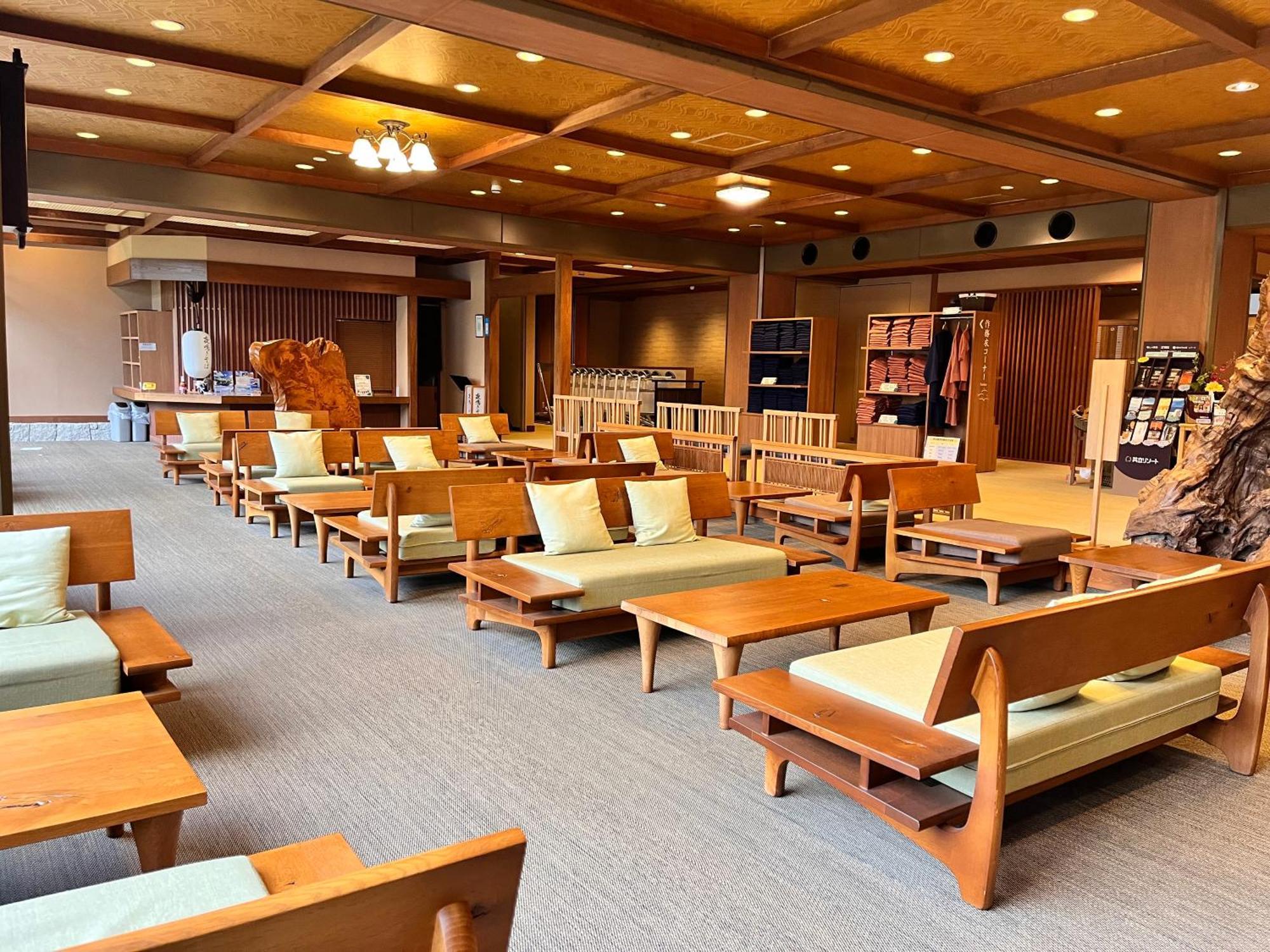 Hirayukan Takayama  Bagian luar foto