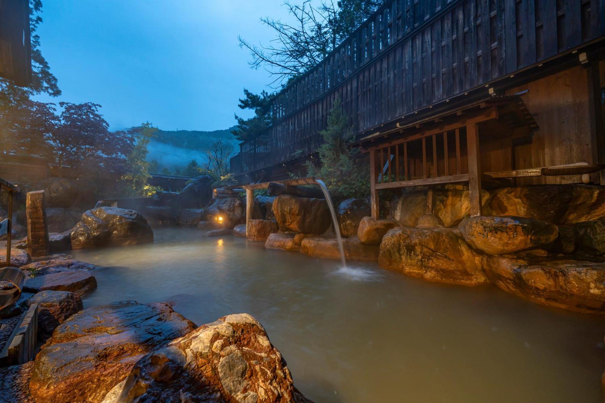 Hirayukan Takayama  Bagian luar foto