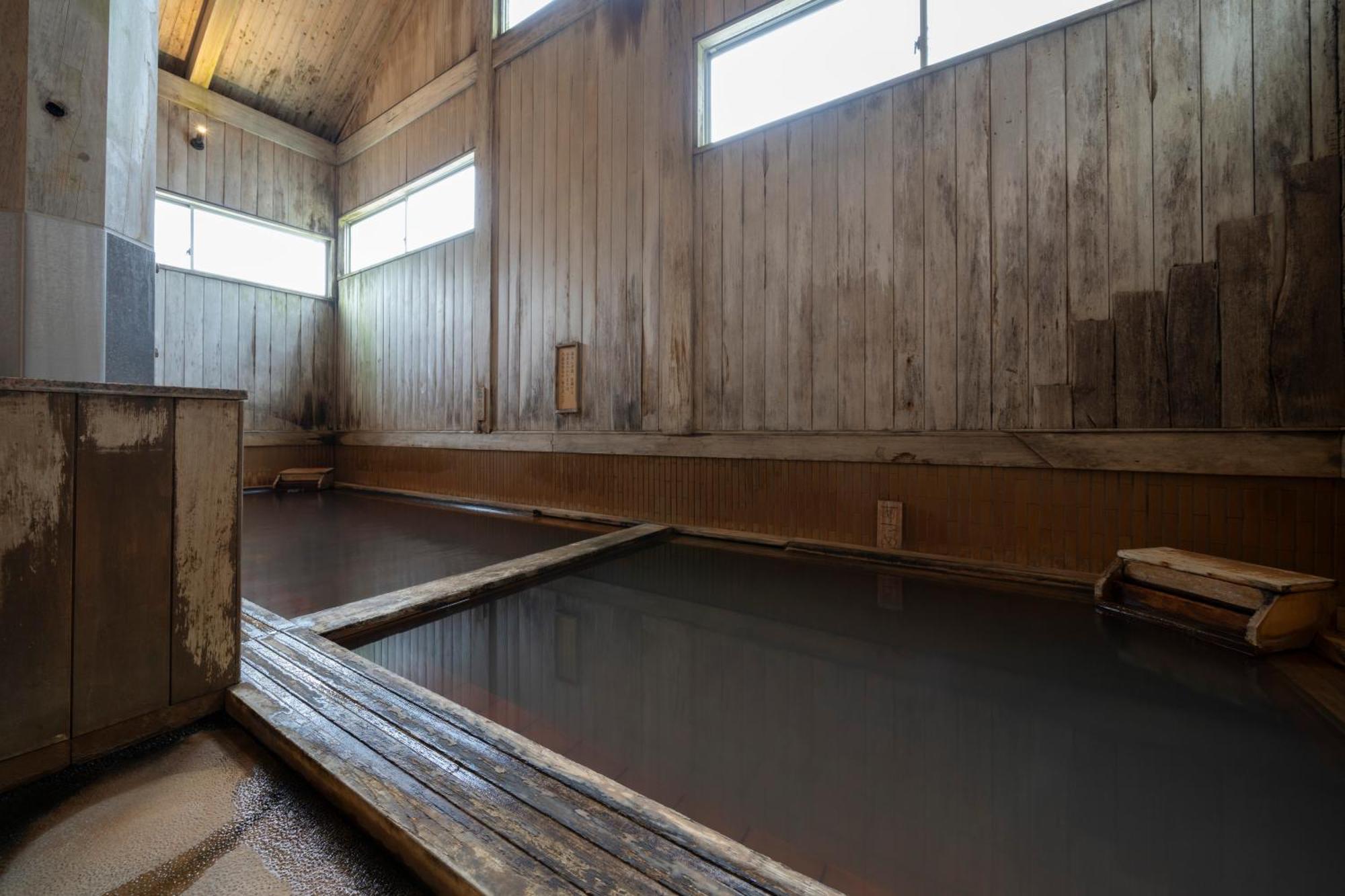 Hirayukan Takayama  Bagian luar foto